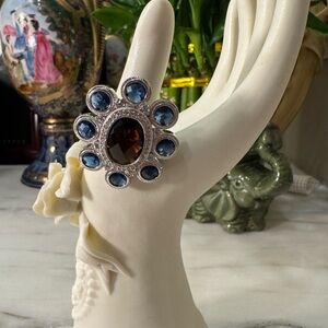 NADRI Elegant Silver and Blue Glass Ring